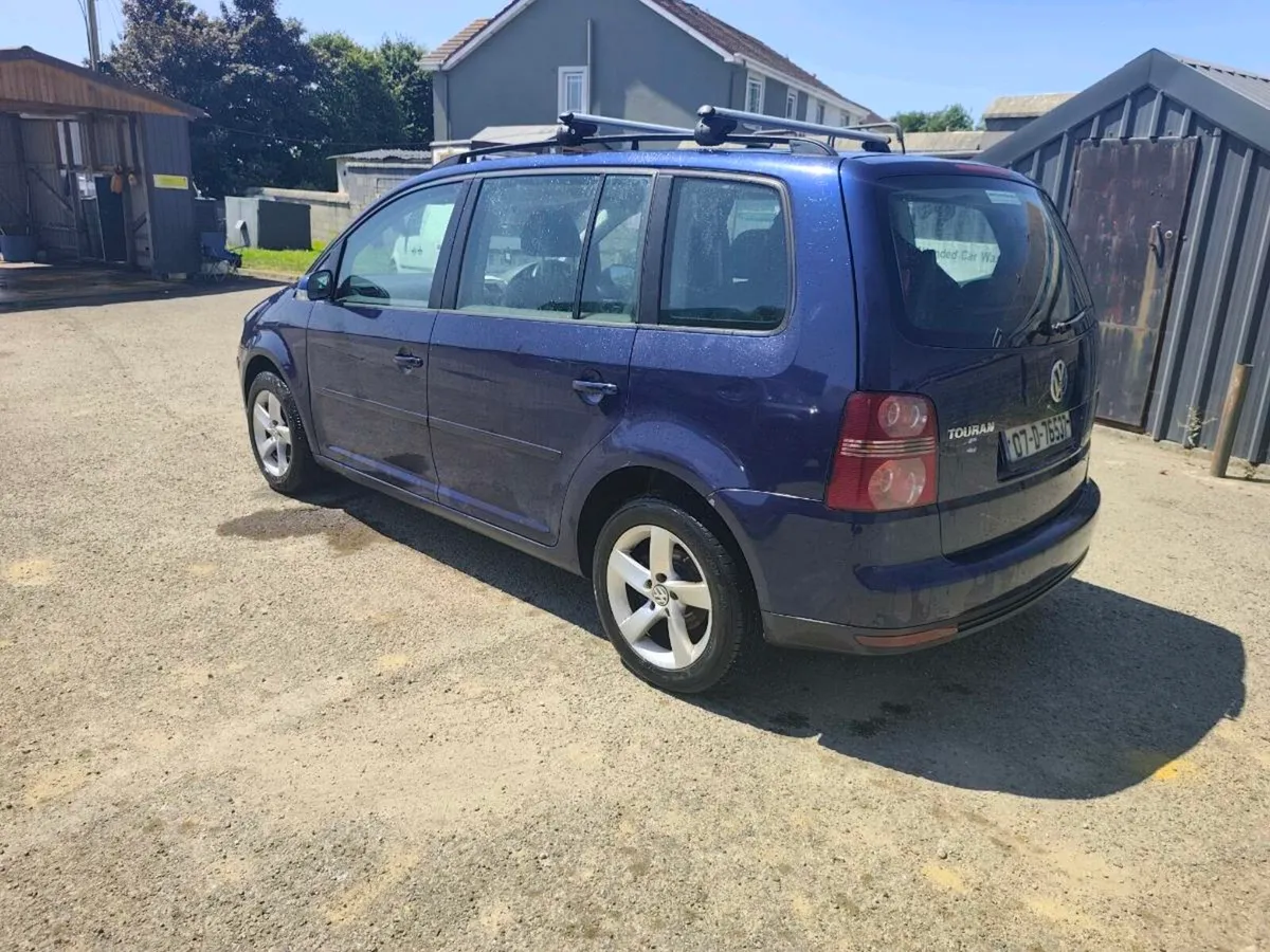 VW touran automatic - Image 4