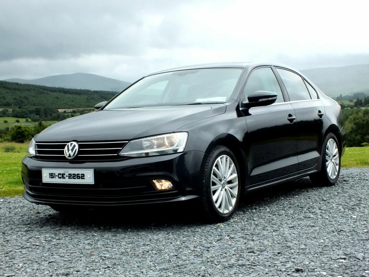 2015 Volkswagen Jetta 2.0Tdi Highline - Image 1