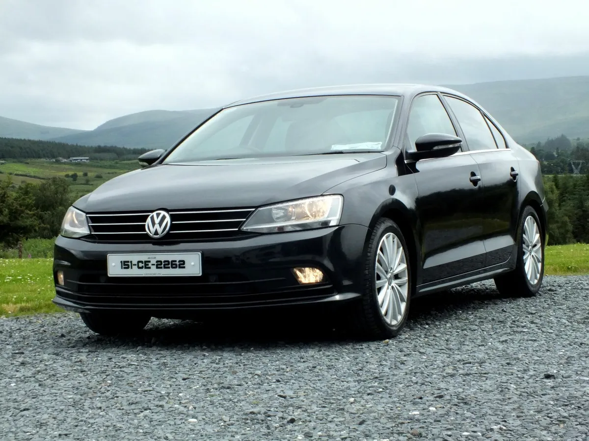 2015 Volkswagen Jetta 2.0Tdi Highline - Image 3