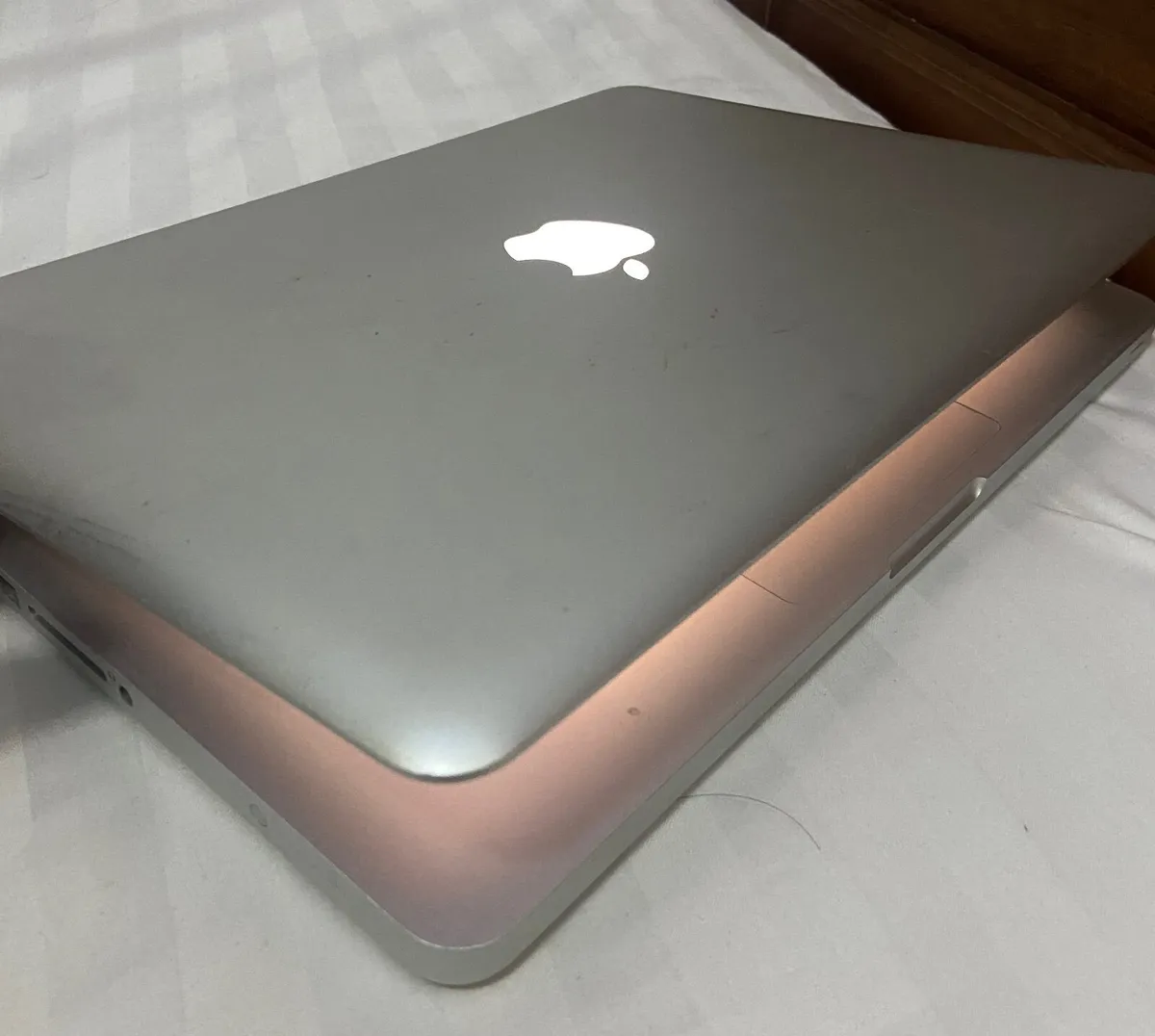 Laptop - Image 3
