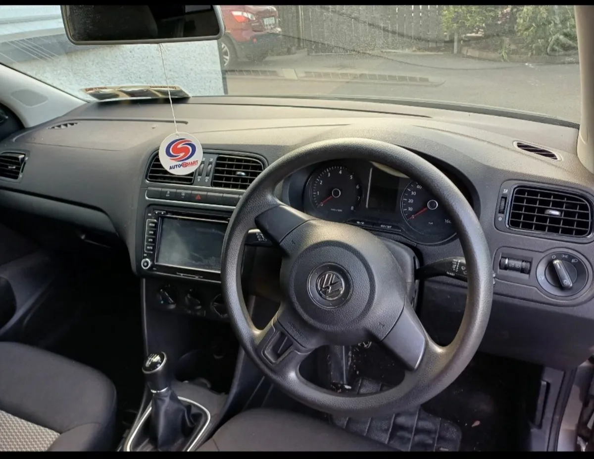 Volkswagen Polo 2014 - Image 4