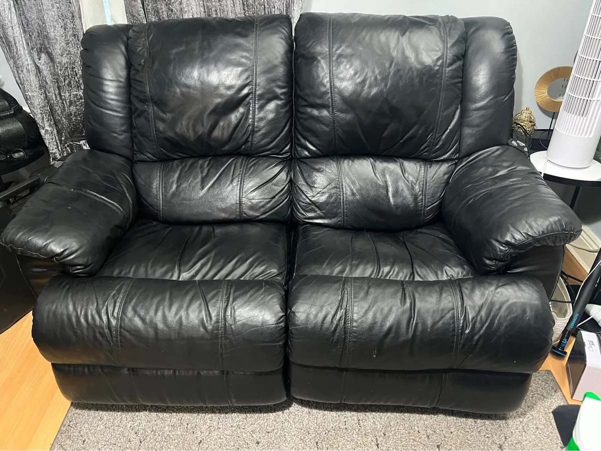 Leather sofa set - Image 3