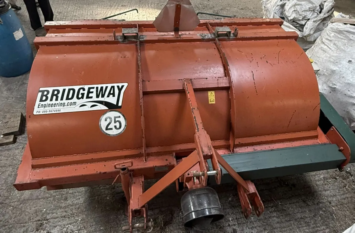 Bridgeway Hay wuffler / Ruffler (model 25) - Image 1