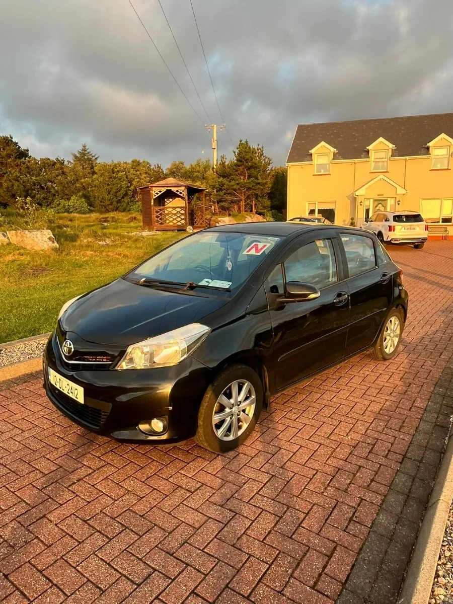 Toyota Yaris 2012 - Image 1