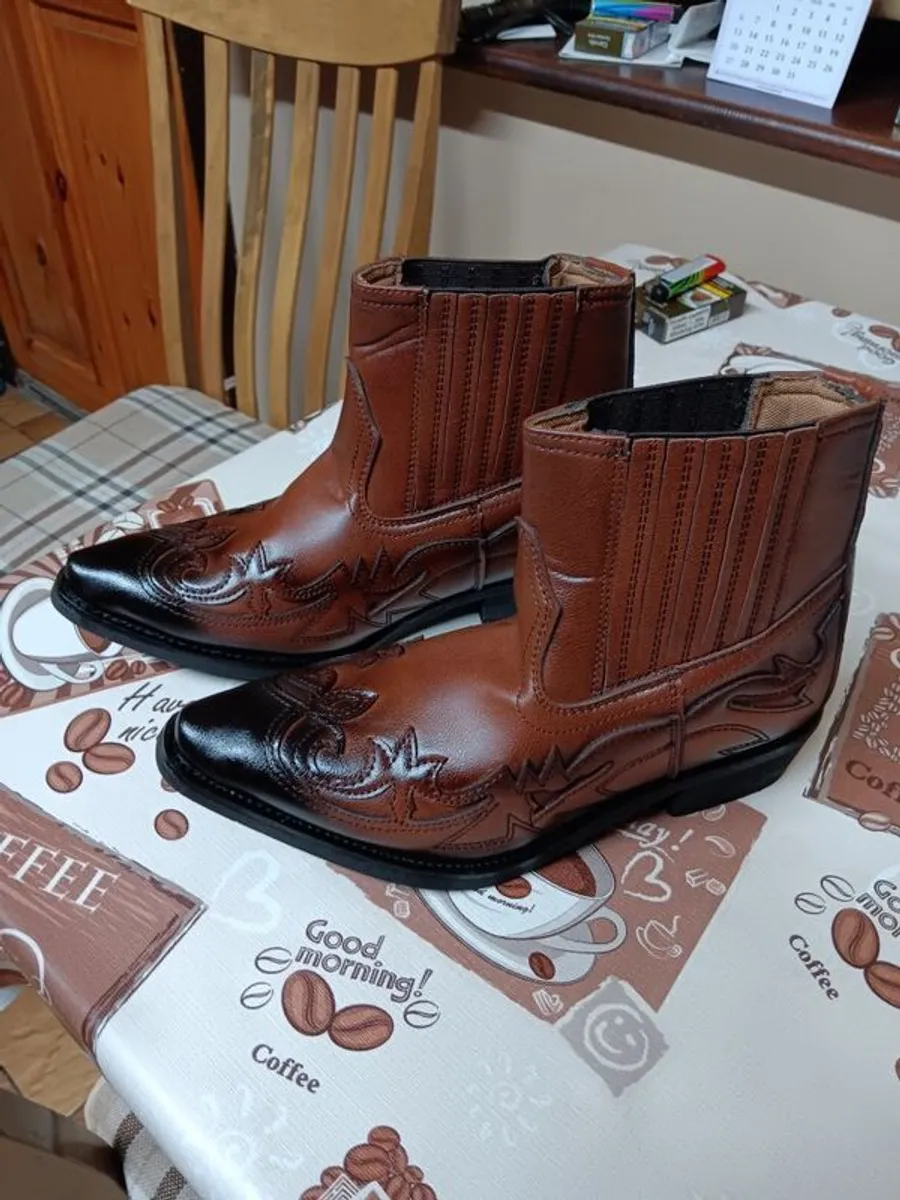 cowboy boots - Image 3