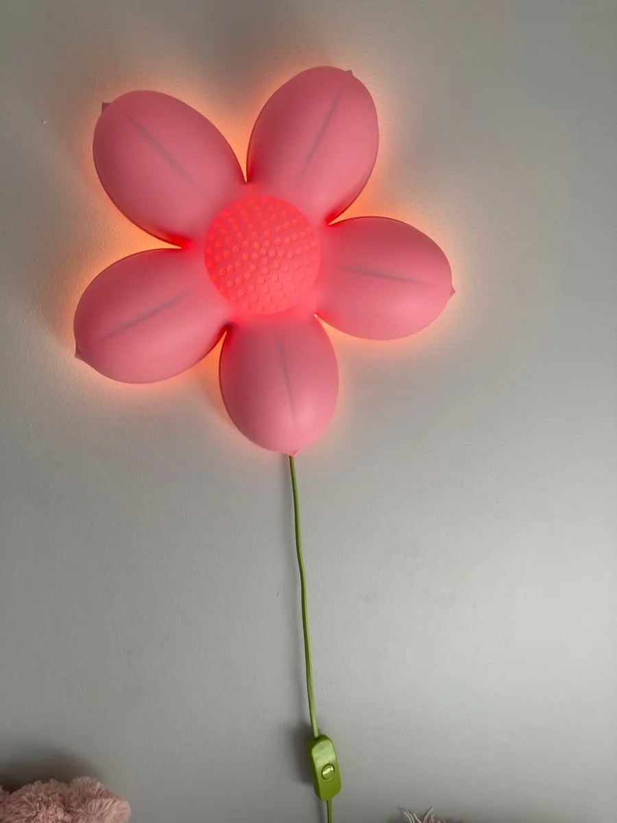 2 x Pink Flower Lights - Image 3