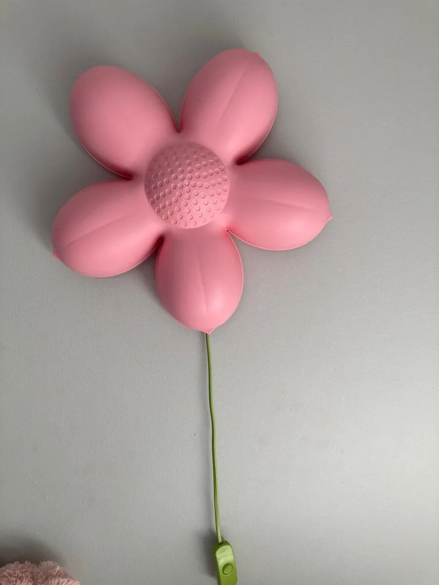 2 x Pink Flower Lights - Image 1