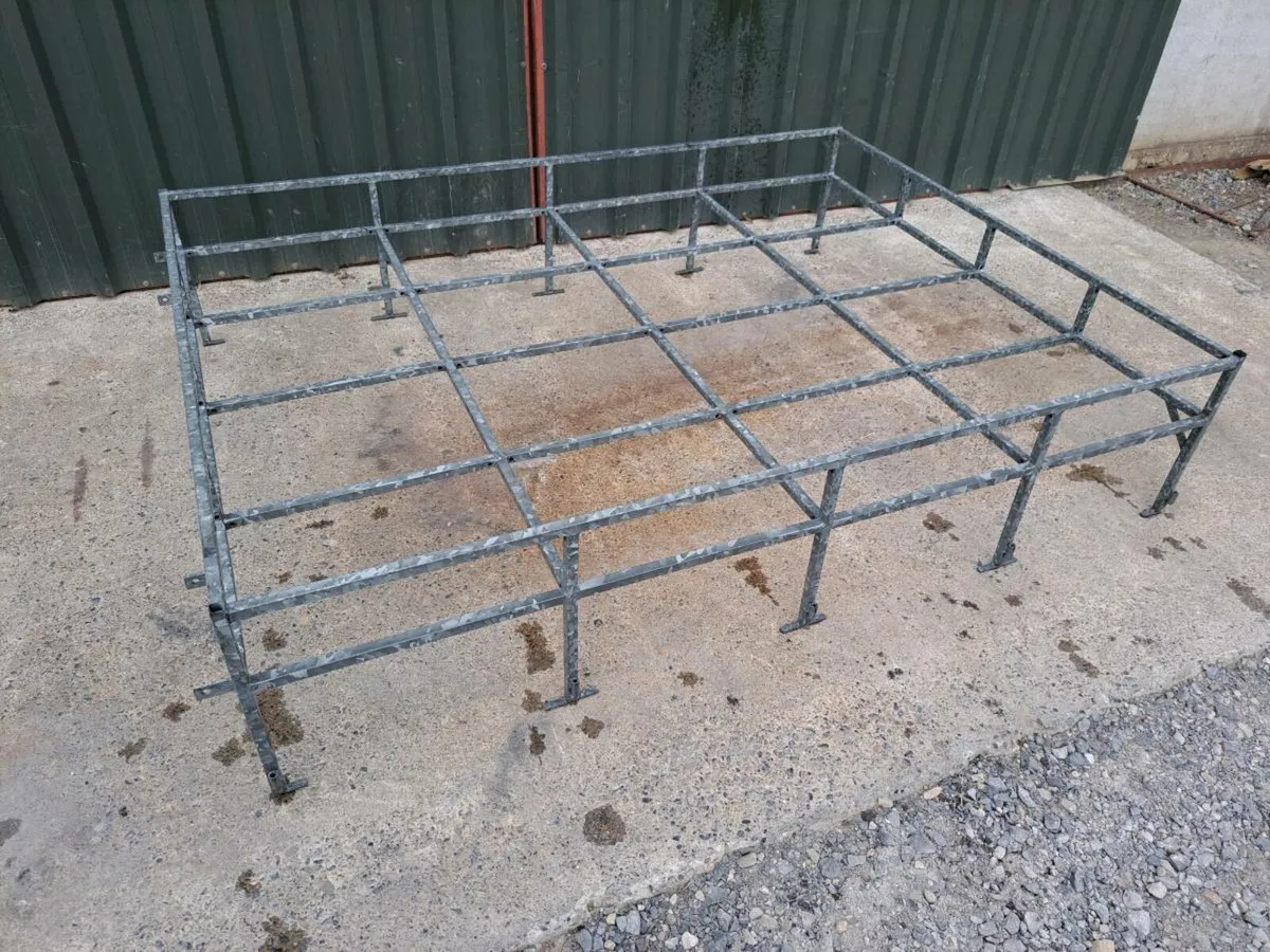 Def Roof rack - Image 1