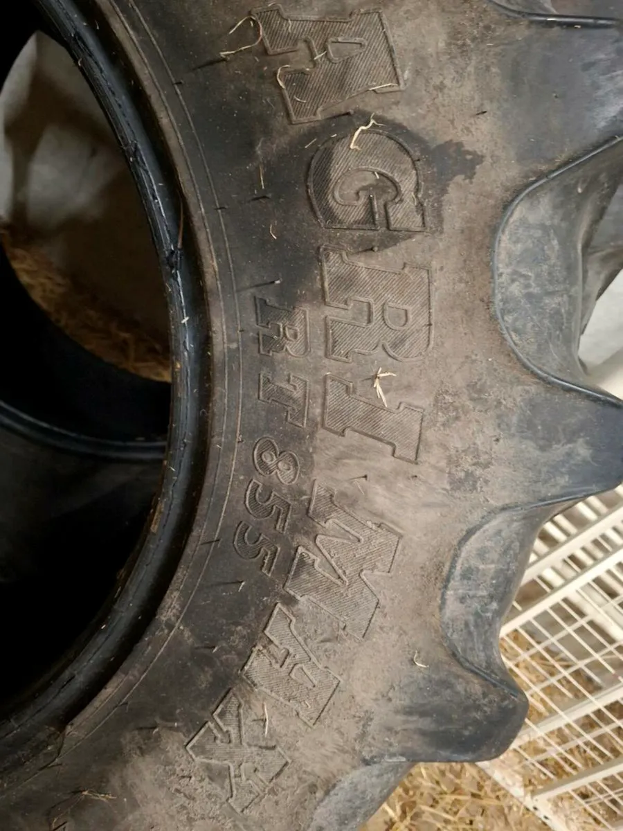 Front Tractor Tyres - Image 3