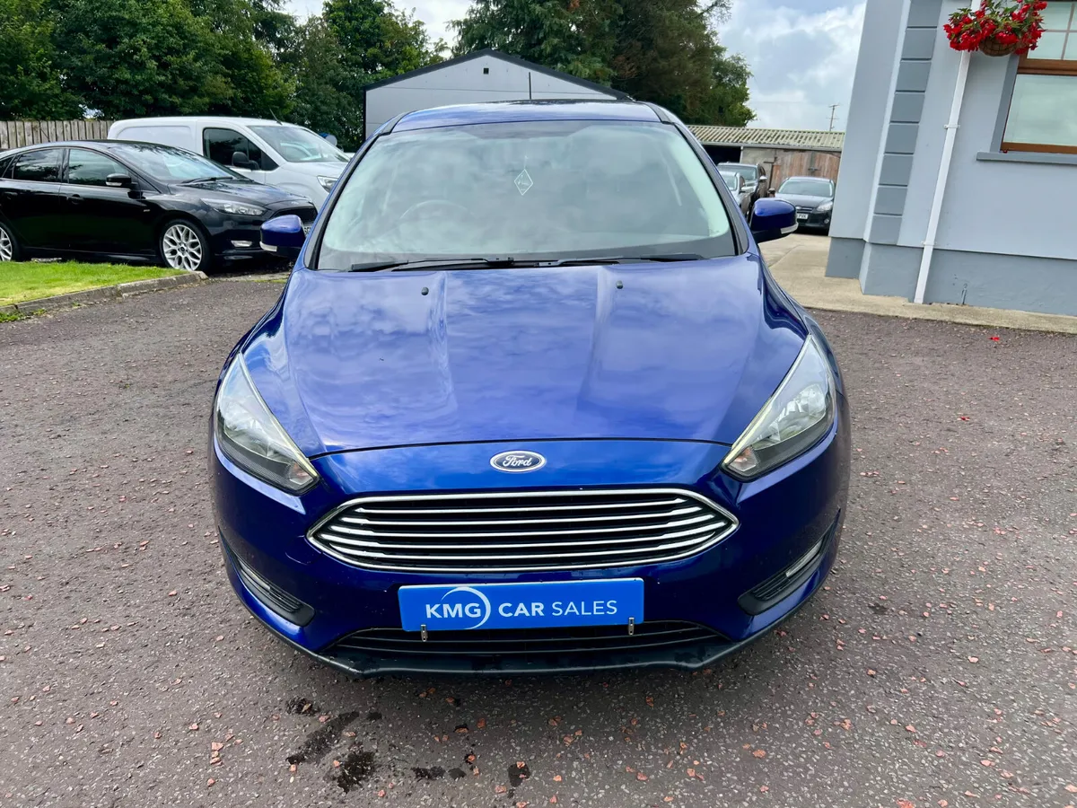 Ford Focus 2017 - Image 2