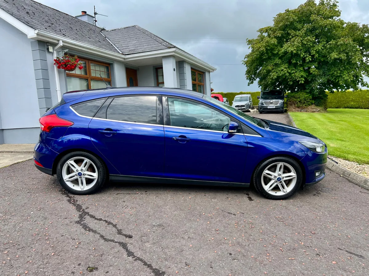 Ford Focus 2017 - Image 4