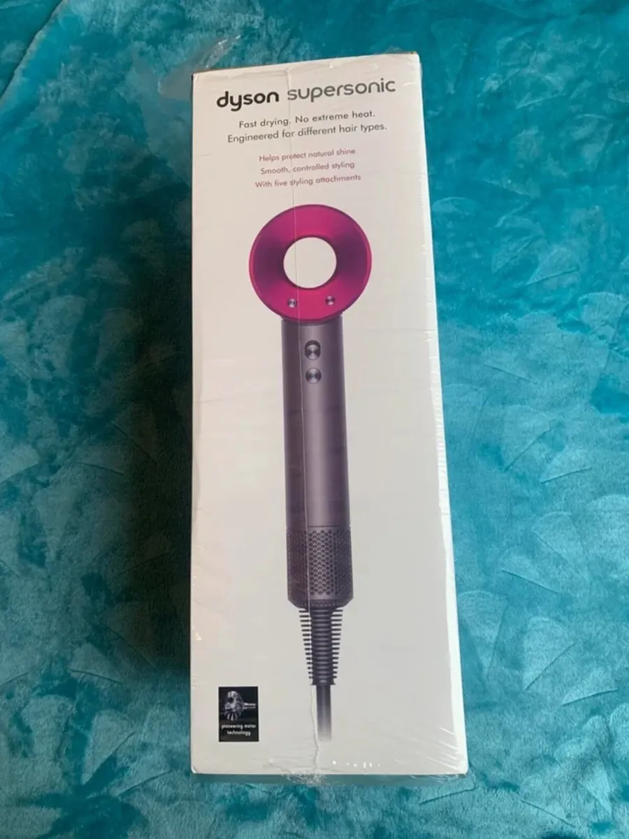 Dyson air wrap - Image 1