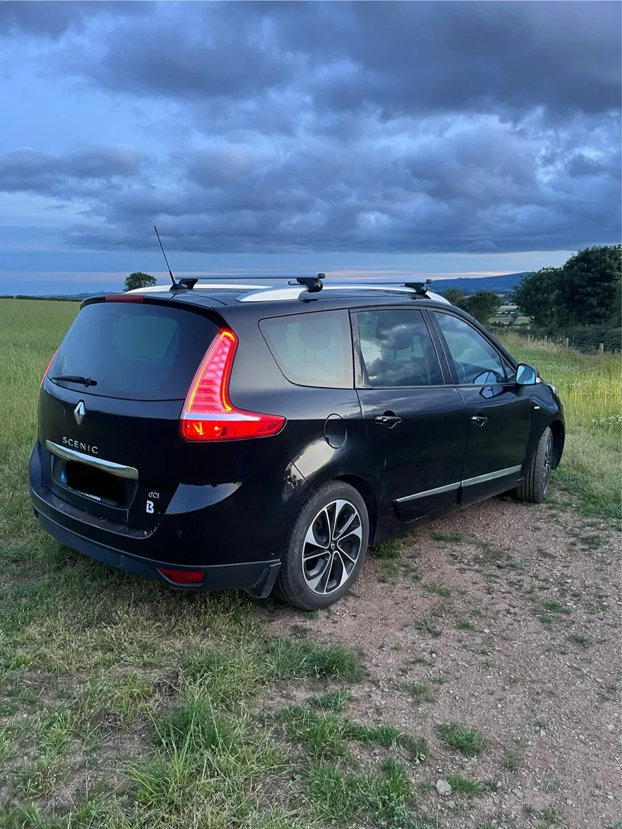 Renault Grans Scenic - Image 1