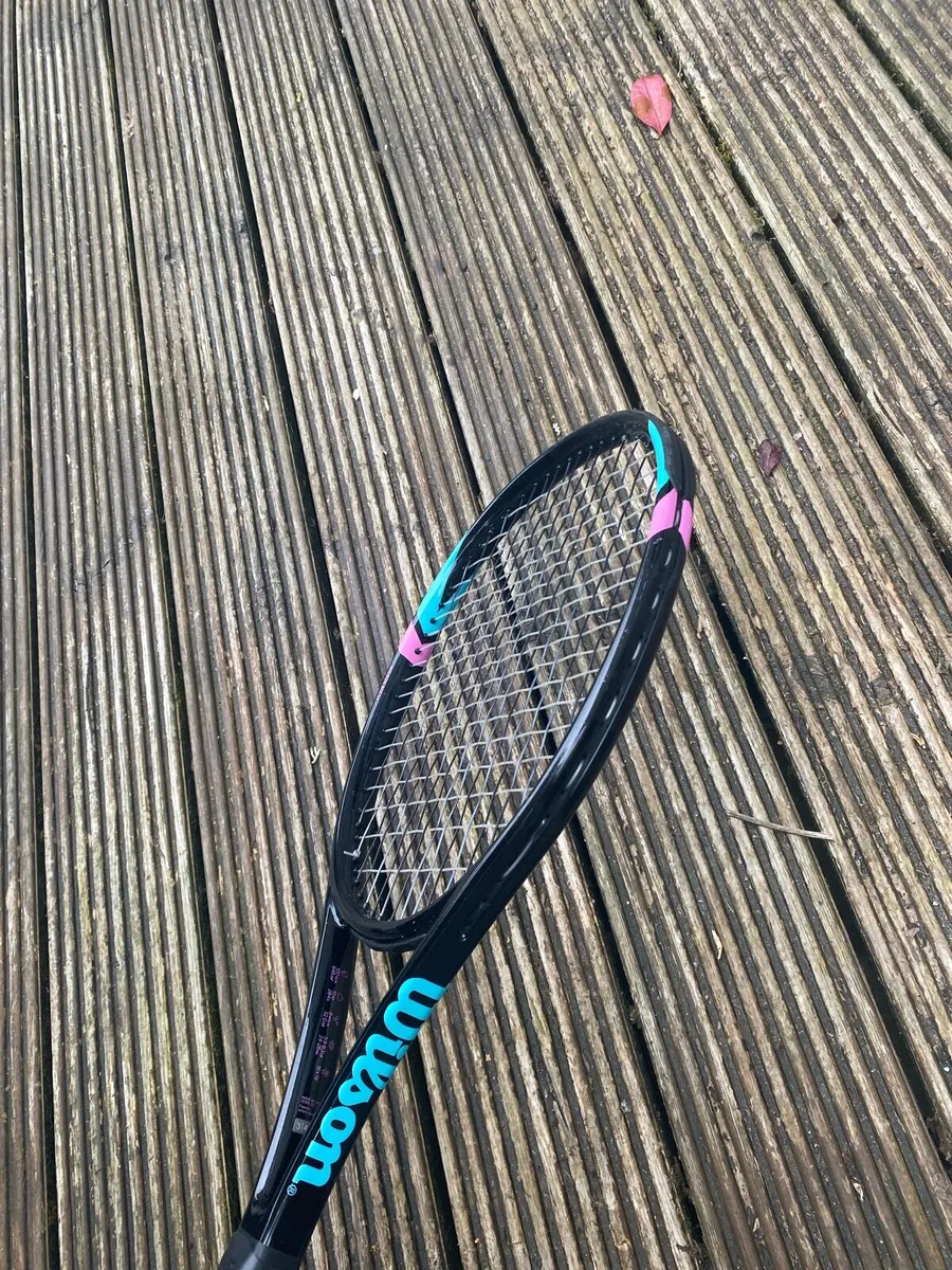 Tennis equipment - Image 3