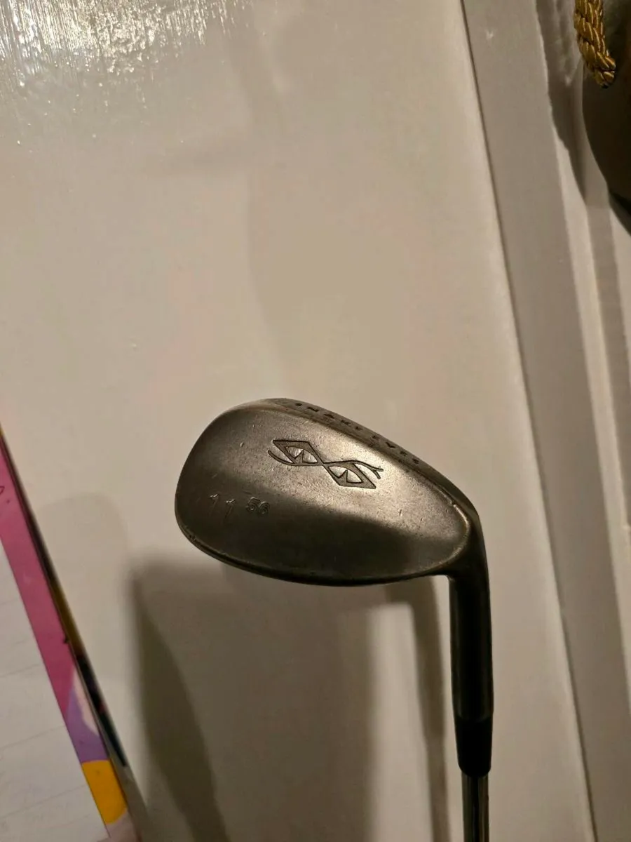 Snake eyes 56 degree wedge - Image 1