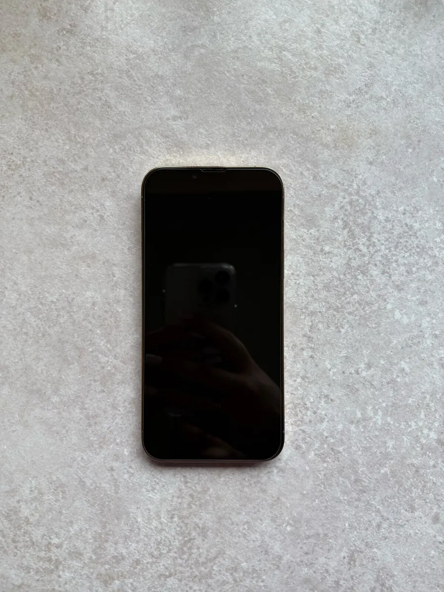 iPhone 13 Pro Max - 128GB - Gold - Mint Condition - Image 4