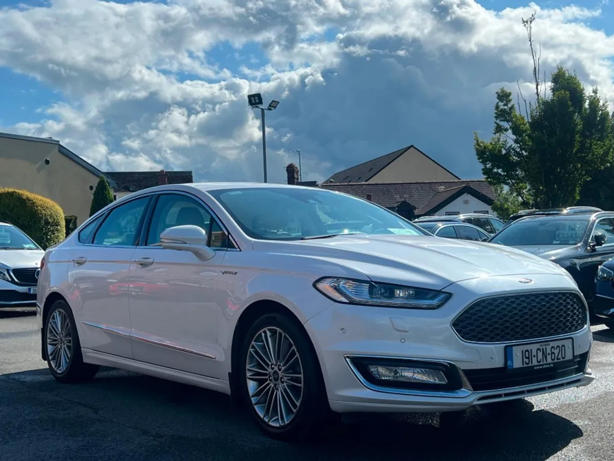 Ford Mondeo 2.0 Hybrid 187PS Auto  huge Spec - Image 3