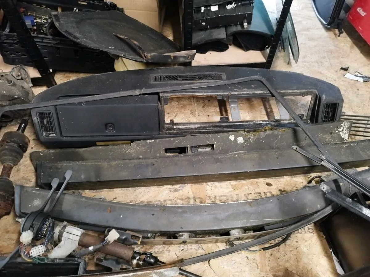 Fiat X1/9 Bertone parts - Image 4