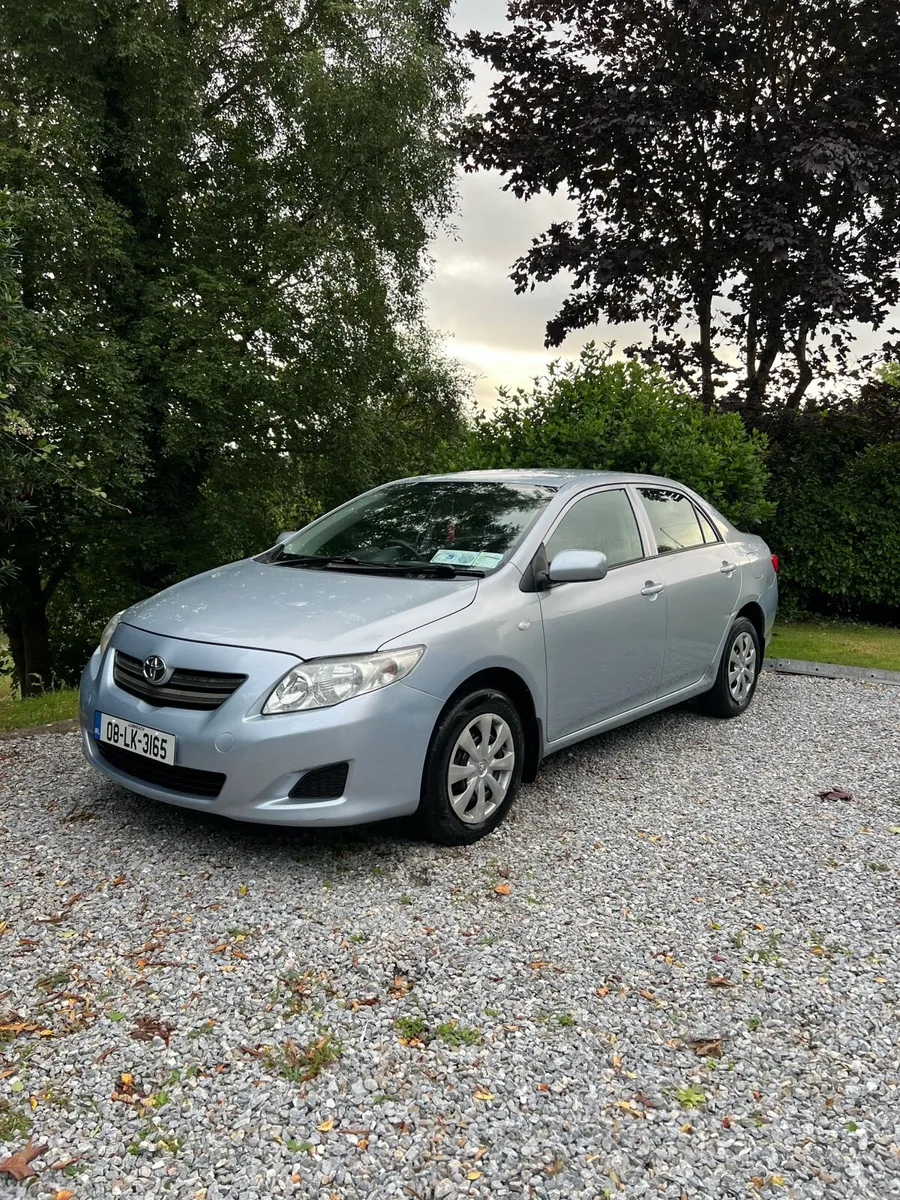 Toyota Corolla 2008 petrol NCT 3/26 TAX 9/25 - Image 1
