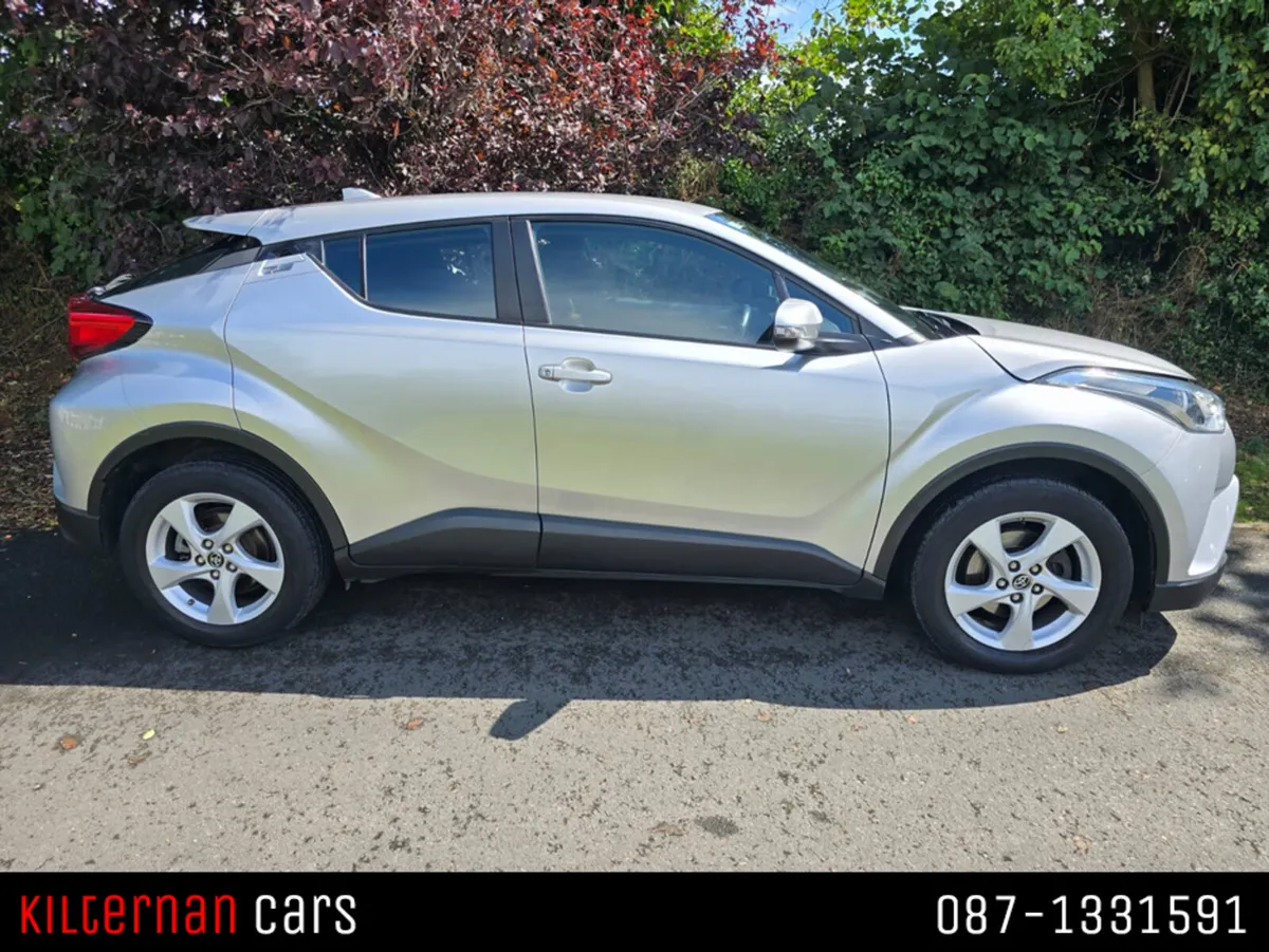 Toyota C-HR 1.2T LUNA 4DR - Image 3