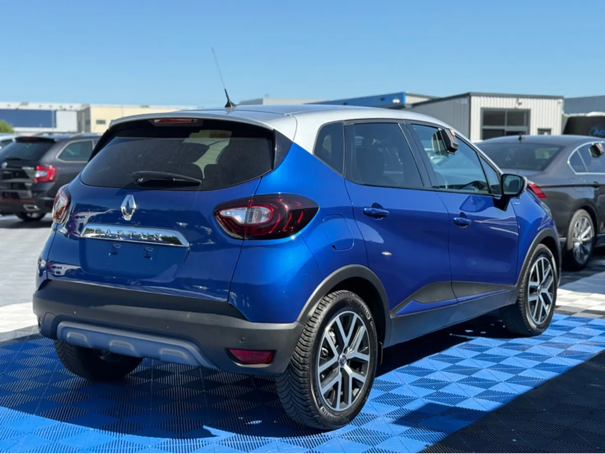 Renault Captur S-EDT - 1.2 PETROL - AUTO - 12M WAR - Image 3