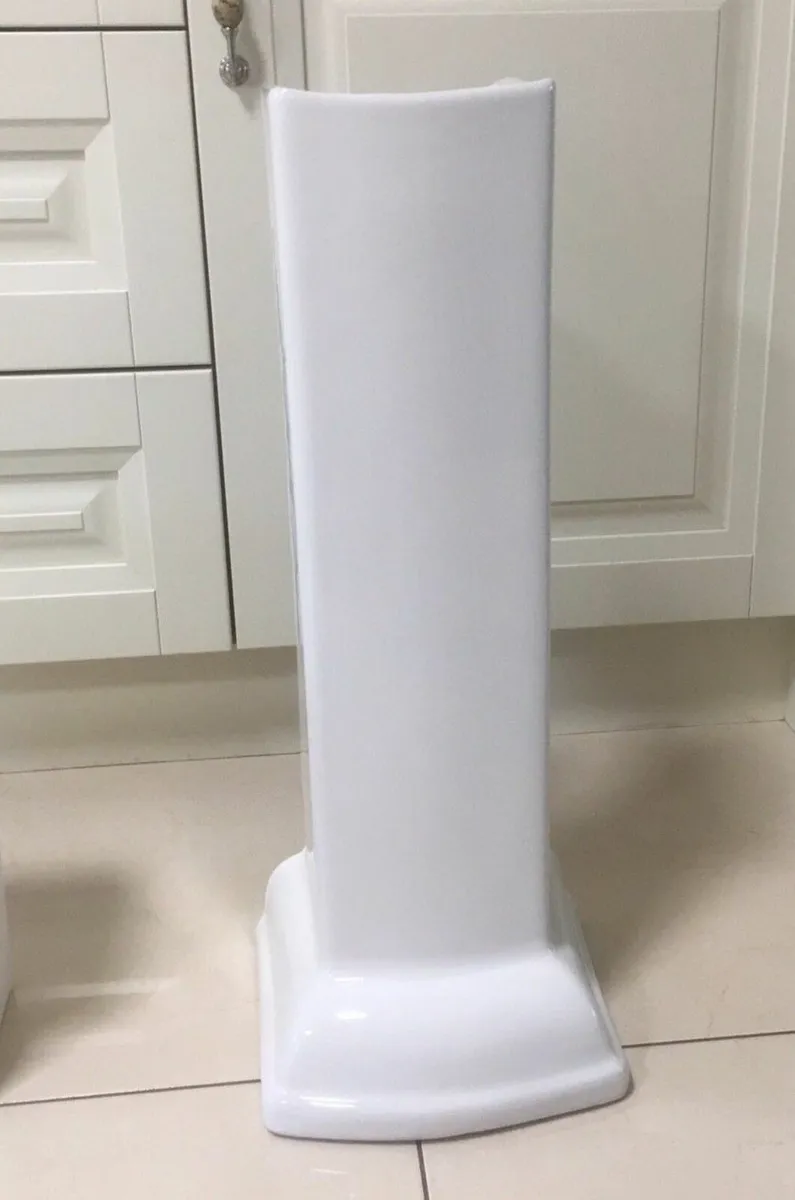 New Pedestal, Cistern & Lid.....Please read advert - Image 2