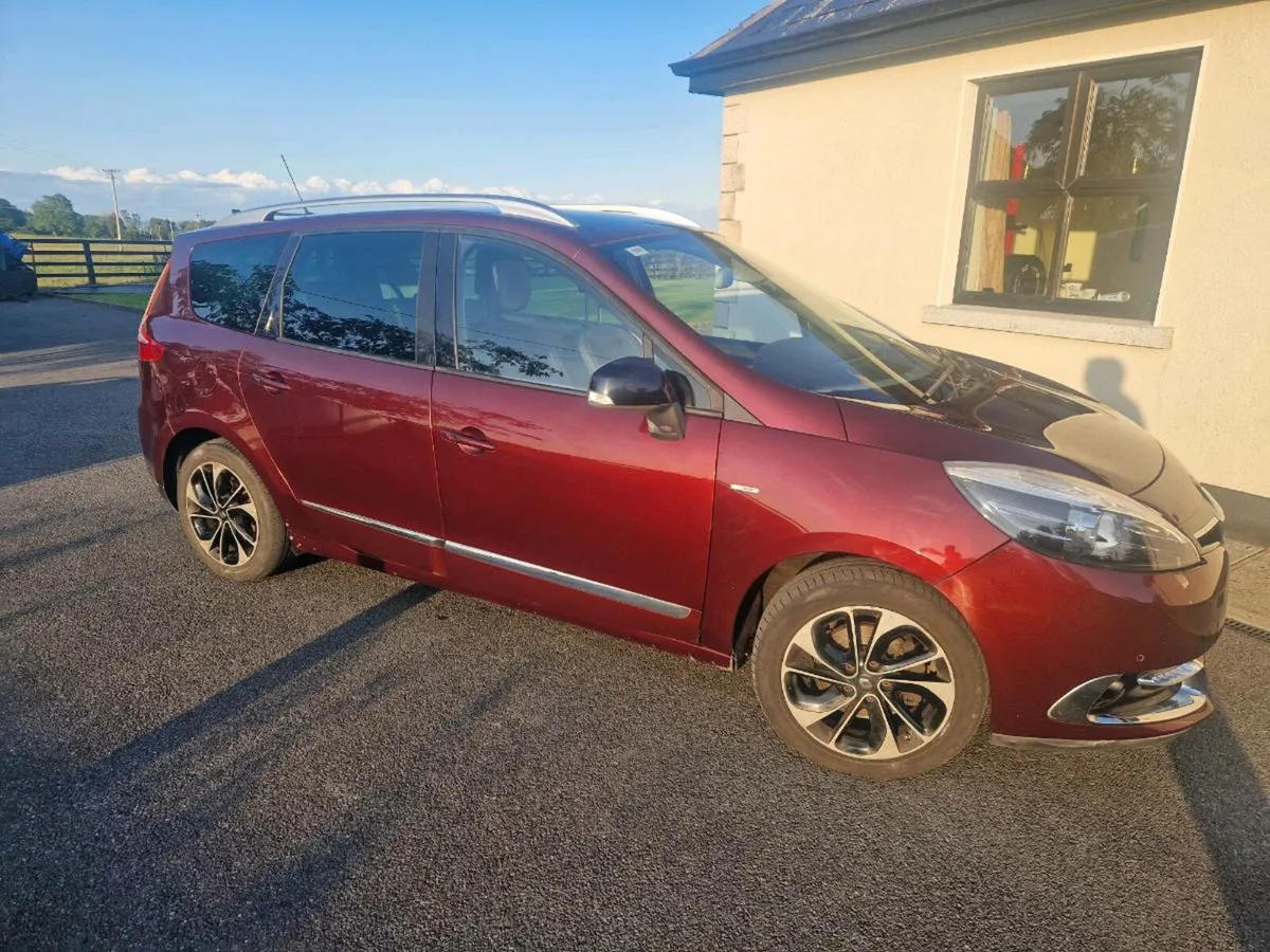 Renault Grand Scenic - Image 2