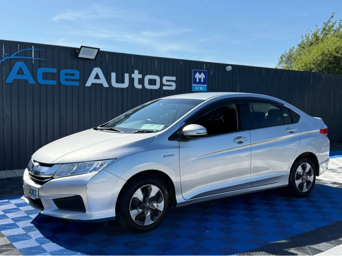 Honda Grace 1.5 PETROL HYBRID - AUTO - 12M WARRANT - Image 3