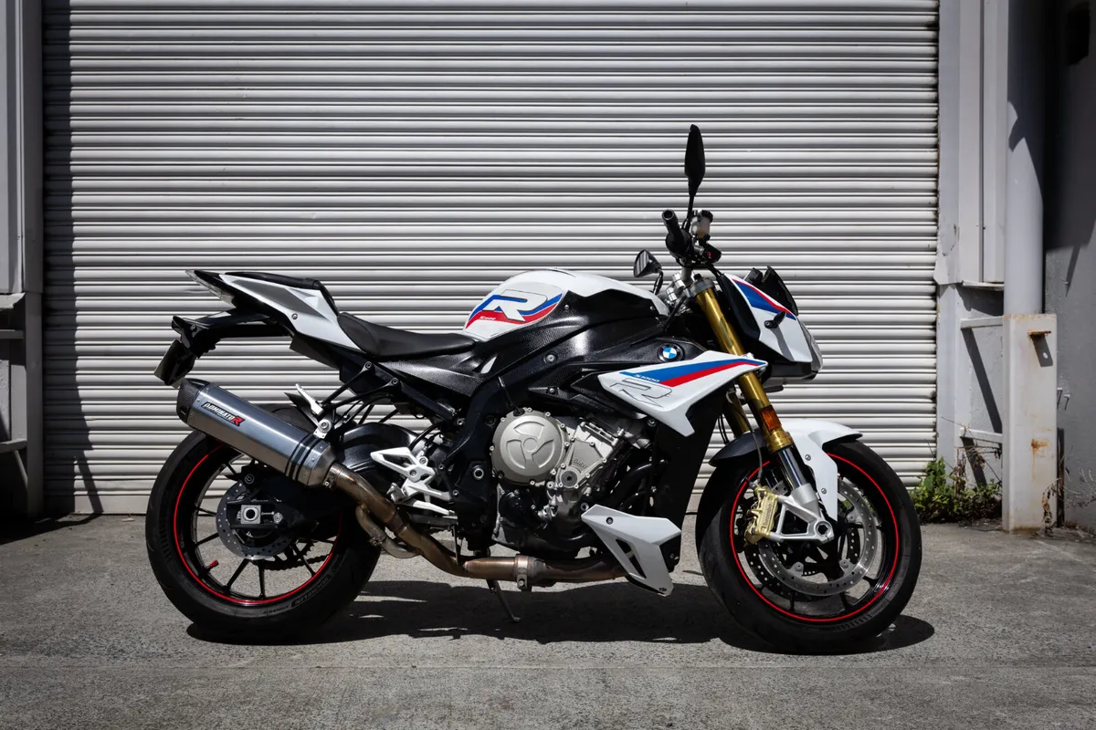 BMW S 1000 R 2017 - Image 1