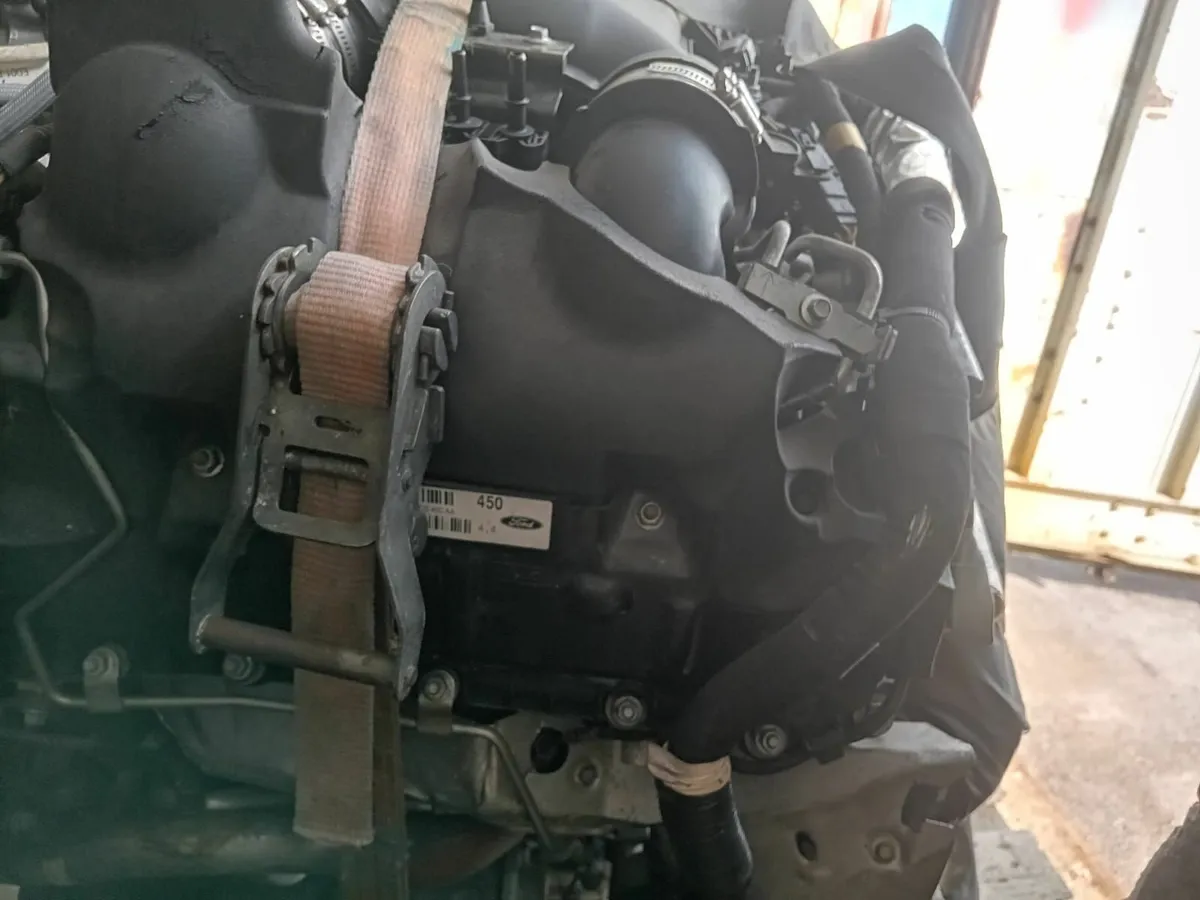 Range Rover SDV8 4.4 ltr Engine and Exhaust system - Image 2