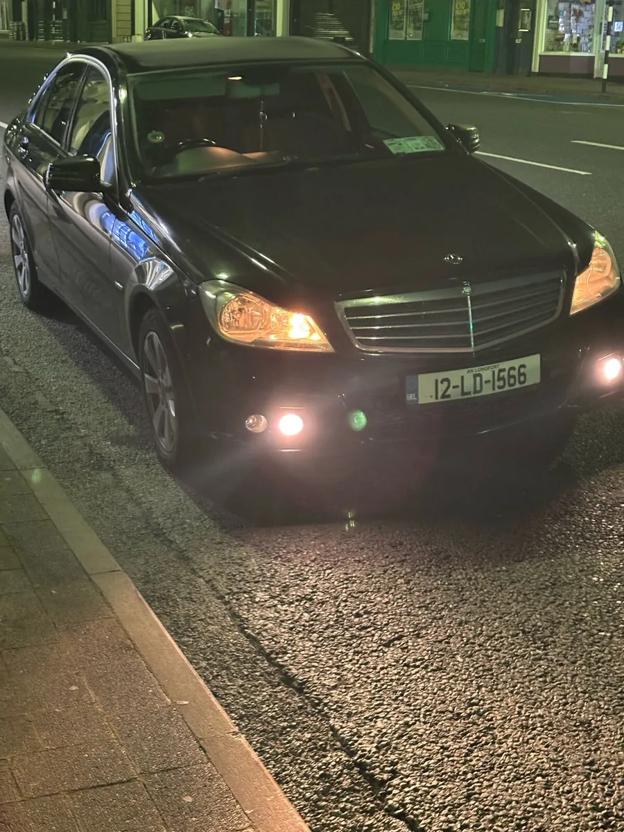 Mercedes c class 2012 - Image 1