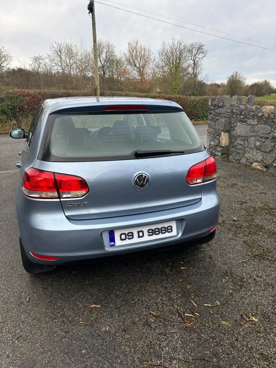 Volkswagen Golf - Image 4