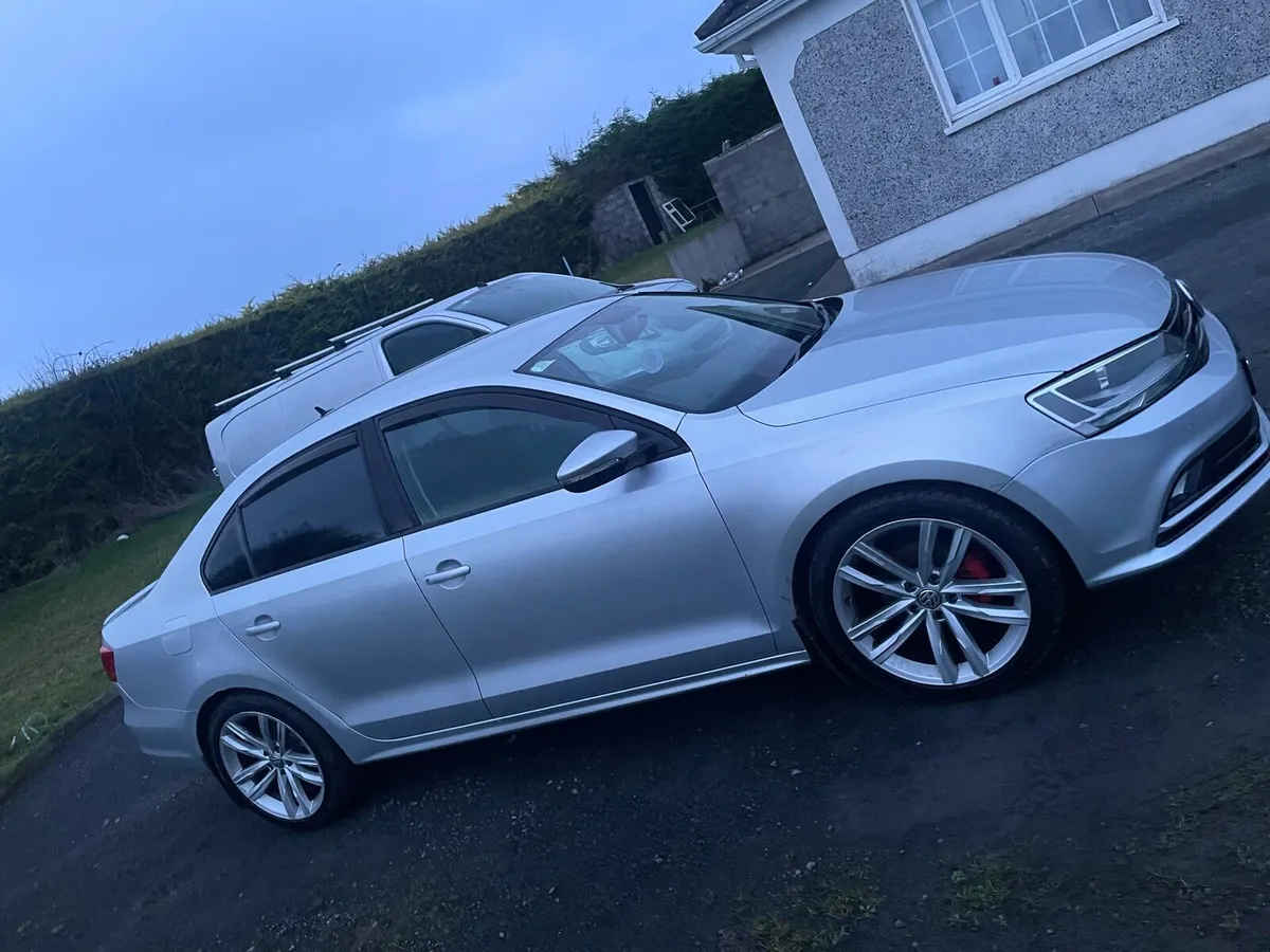 Volkswagen Jetta - Image 3