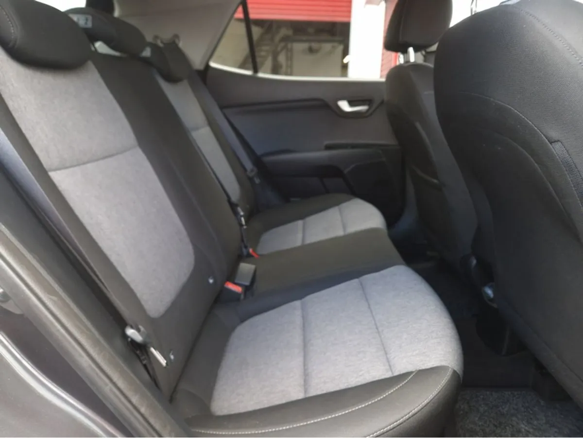 Kia Stonic 1.2 K1 SAM 5DR Petrol - Image 3
