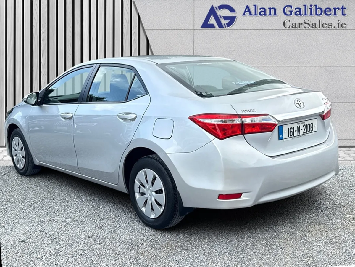 Toyota Corolla 1.4 DIESEL D-4D TERRA LOW MILEAGE € - Image 2