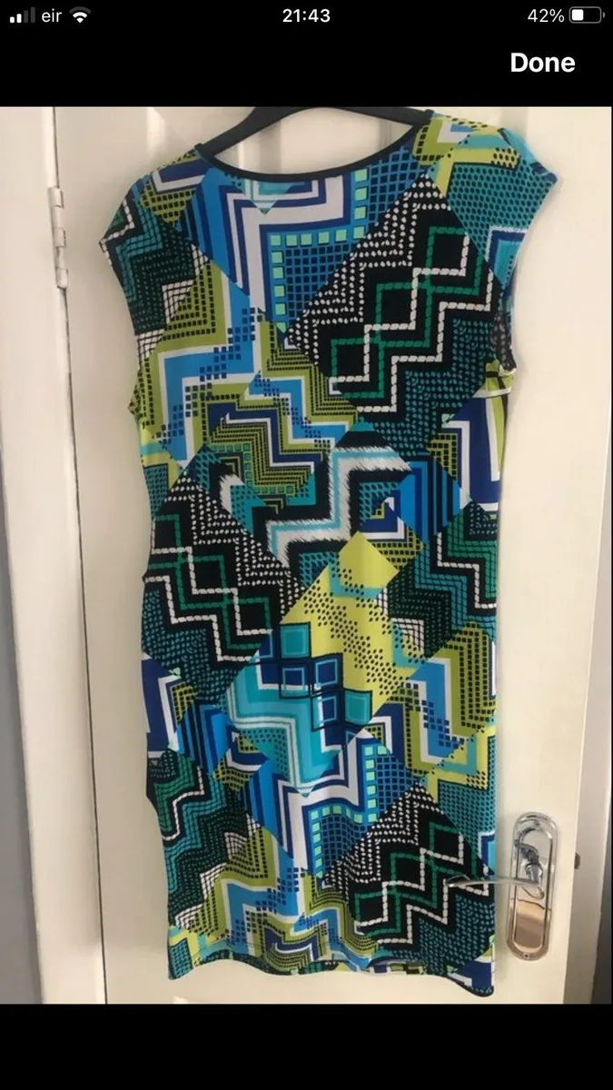 Ladies stunning dress size 10 €10 - Image 2