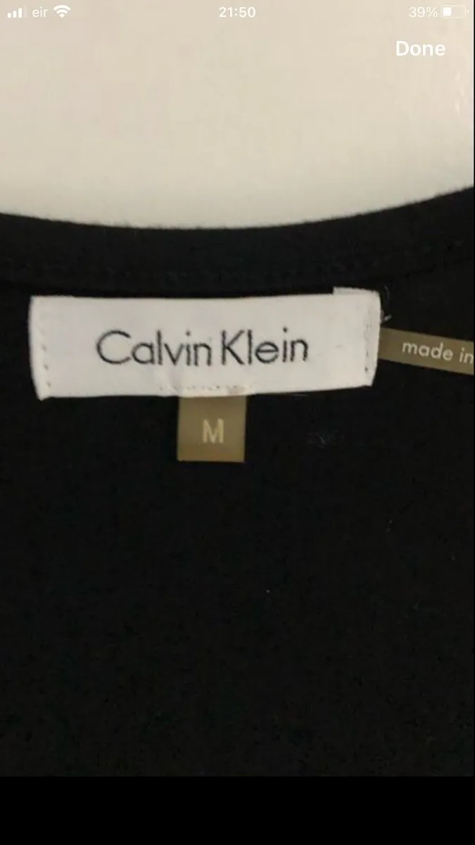 Ladies  stunning Calvin Klein top size M €15 - Image 4