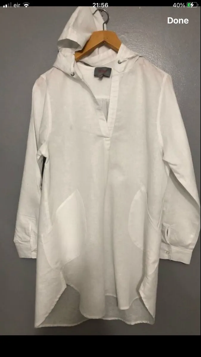 Ladies beach hoodie size L €10 - Image 1