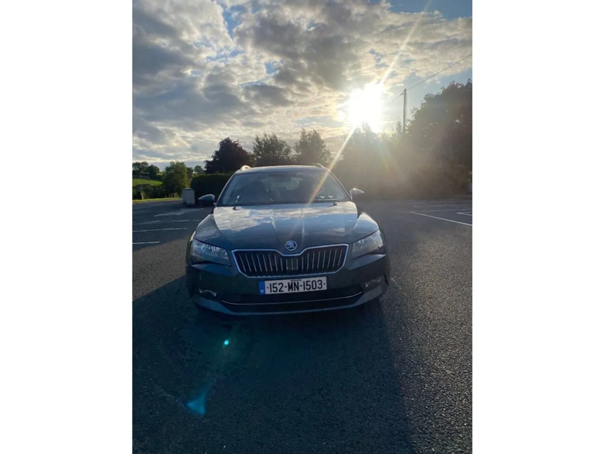 Skoda Superb SE Business 150PS 5DR A - Image 4