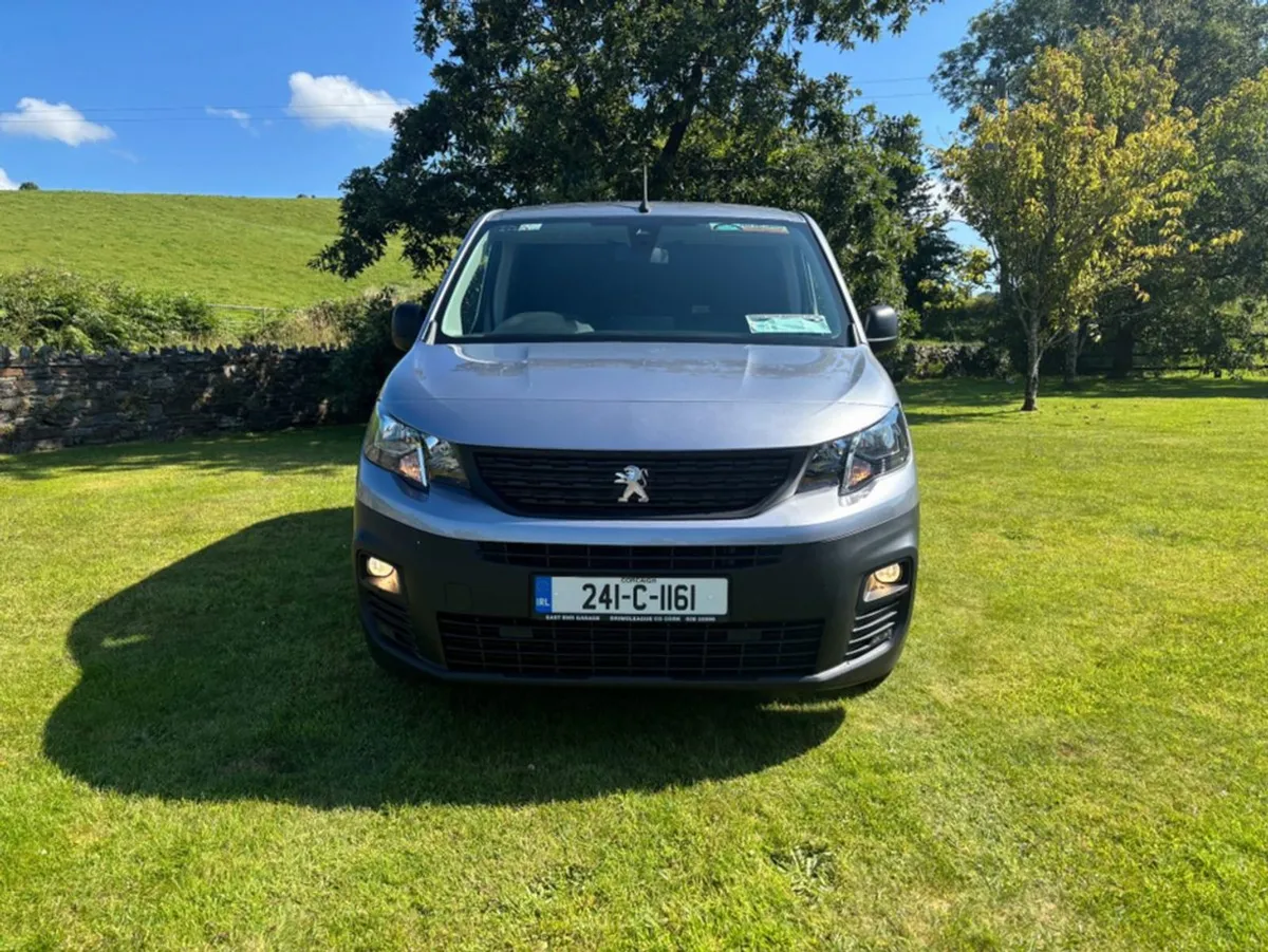 Peugeot Partner PRO Plus 1.5 HDI 100 1 - Image 3