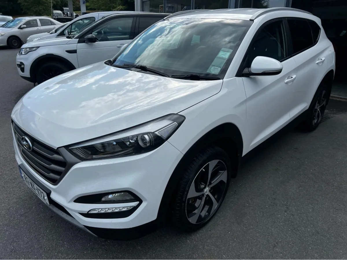 Hyundai Tucson Executive SE 5DR Low Mileage - Image 4