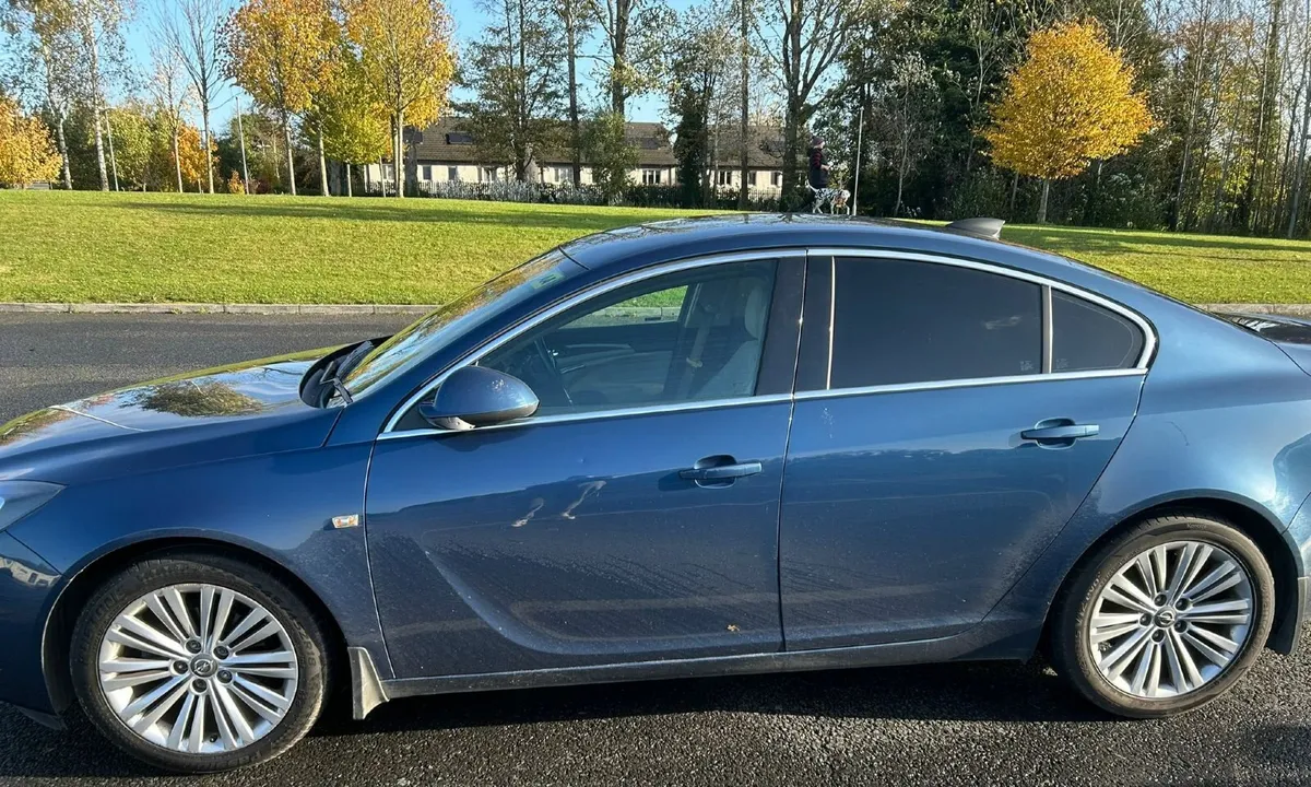 Opel Insignia Elite 2.0 - Image 2