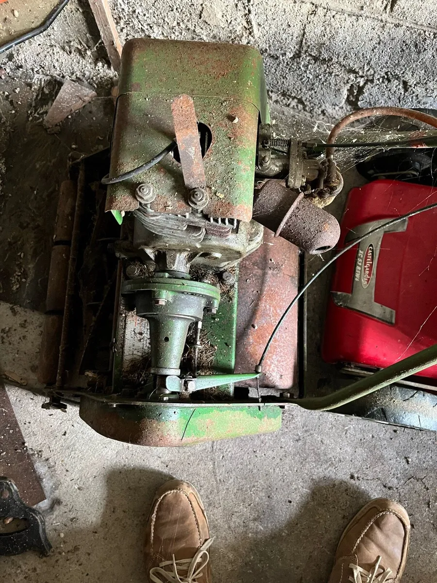 Qualcast commodore vintage mower - Image 1