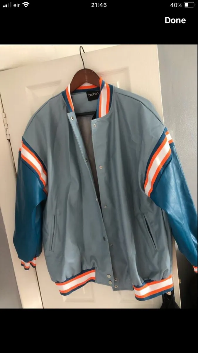 Ladies BNWT jacket size 8 €15 - Image 3