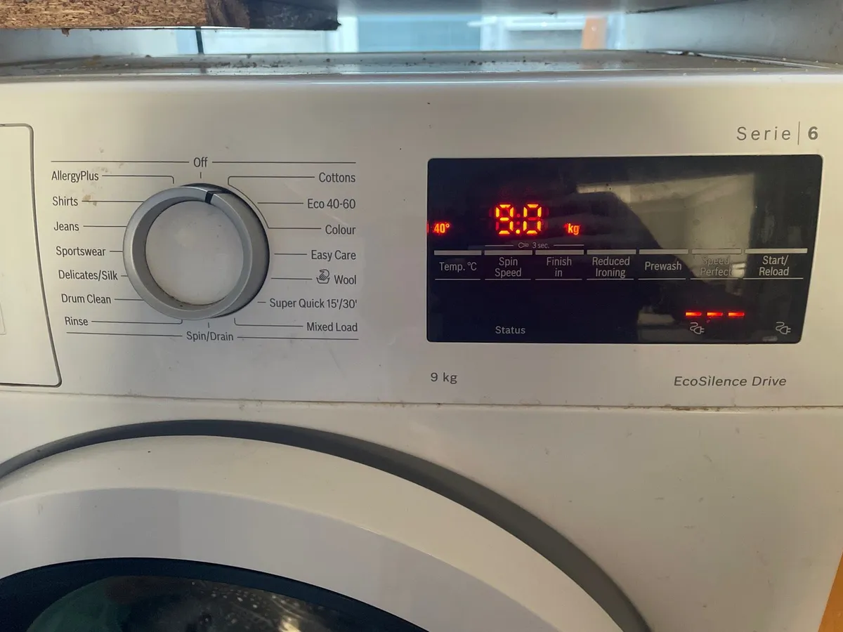 Bosch 9kg Series 6 Washing Machine - Image 2