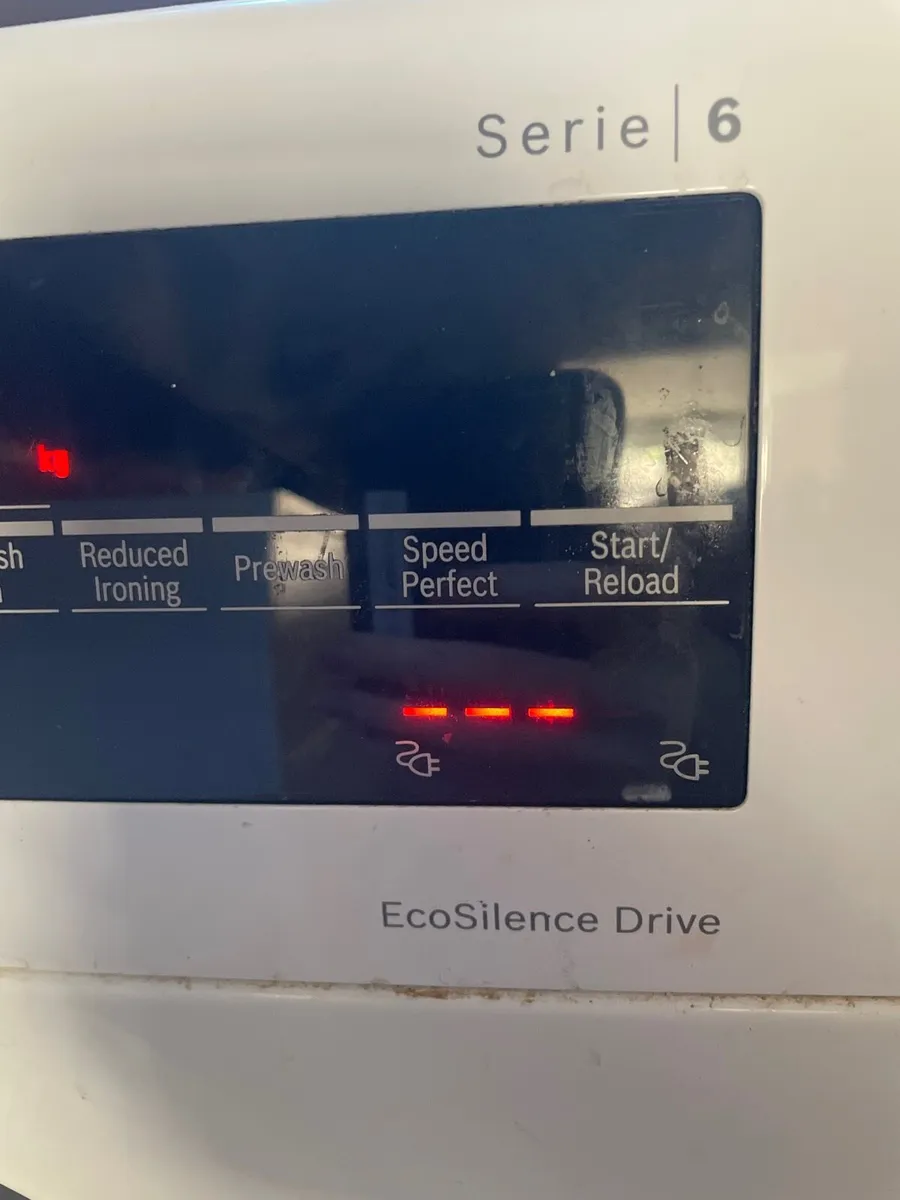 Bosch 9kg Series 6 Washing Machine - Image 3