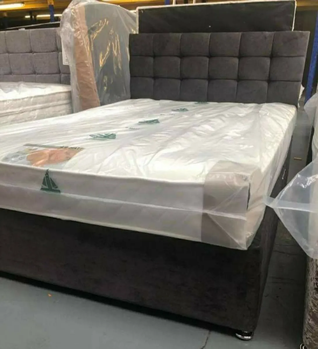 High-quality beds with or without mattress, all si - Image 4