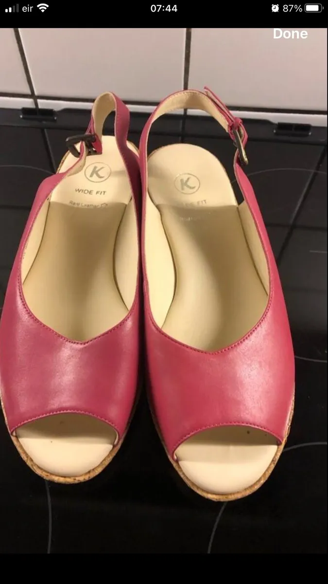 Ladies  new wedge leather sandals size 5.5 €25 - Image 1