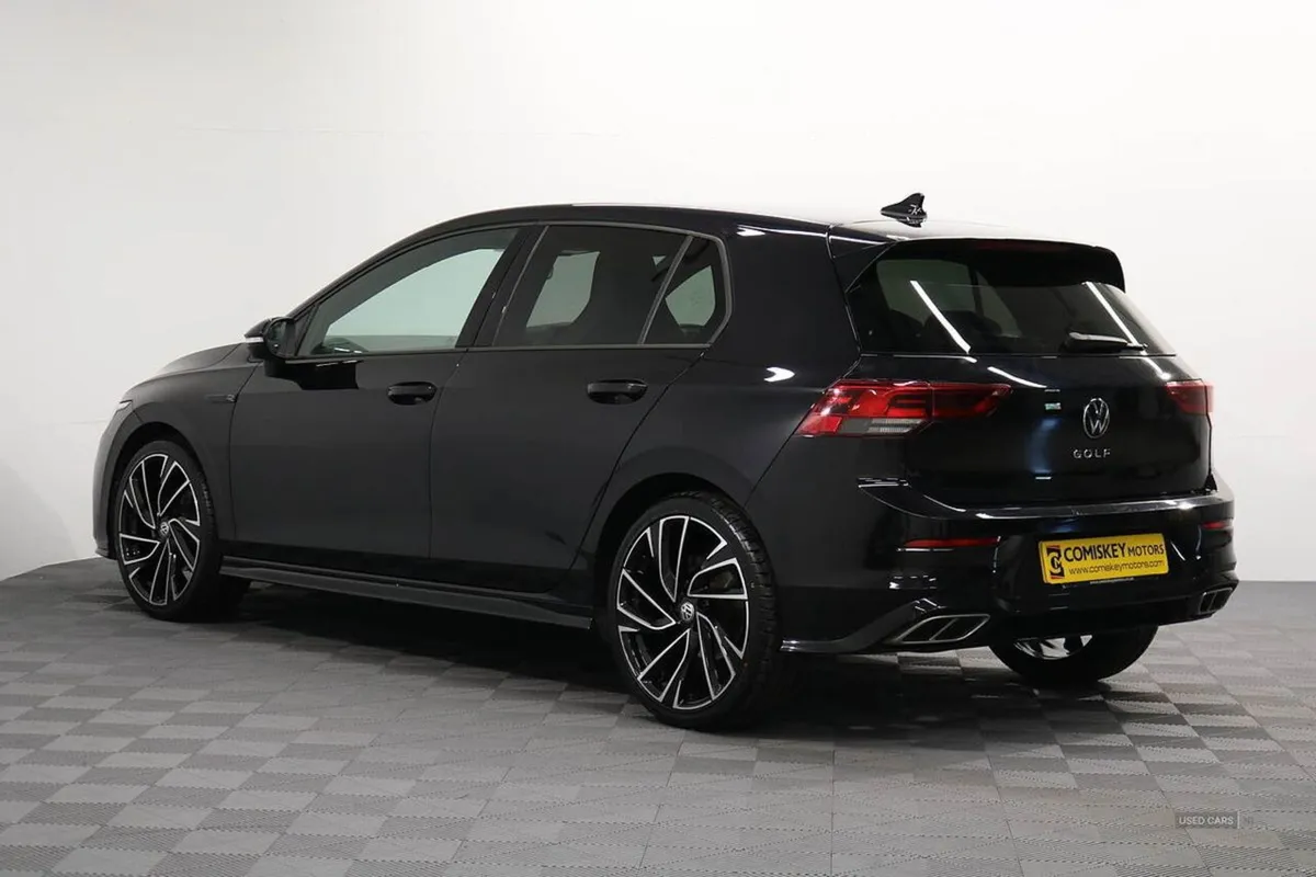 Volkswagen Golf TSI R-line - Image 4