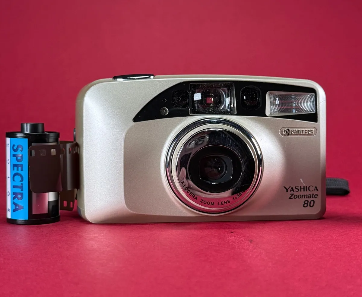 Yashica Zoomse 80 point and shoot  free P&P - Image 1